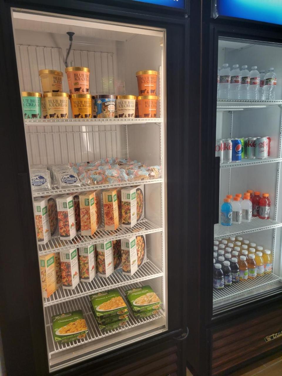 奥斯汀雪松公园希尔顿欢朋套房酒店-雷克莱 奧斯汀 外观 照片
